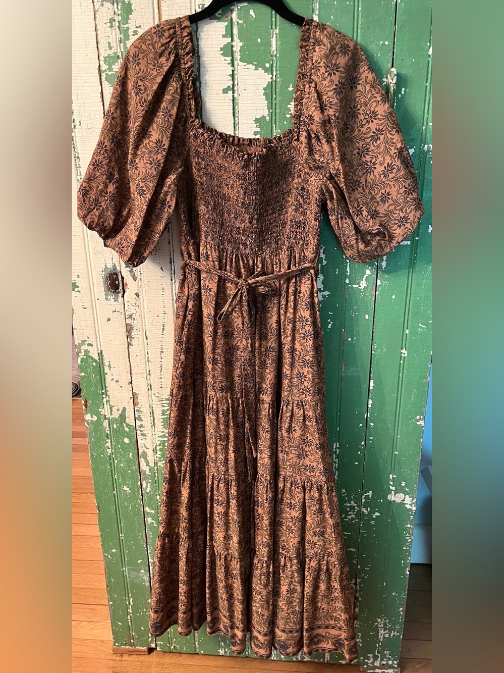 Boho A love A Smocked Floral Maxi Dress Size Large